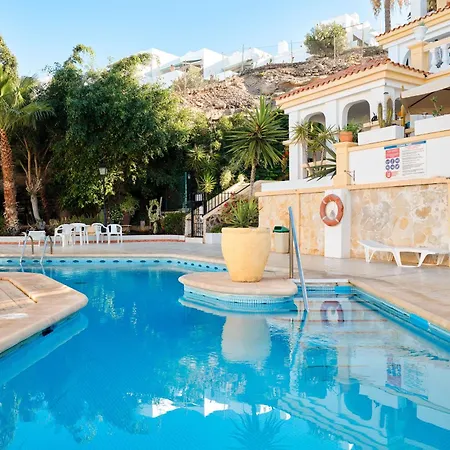 Apartment Windsor Pool